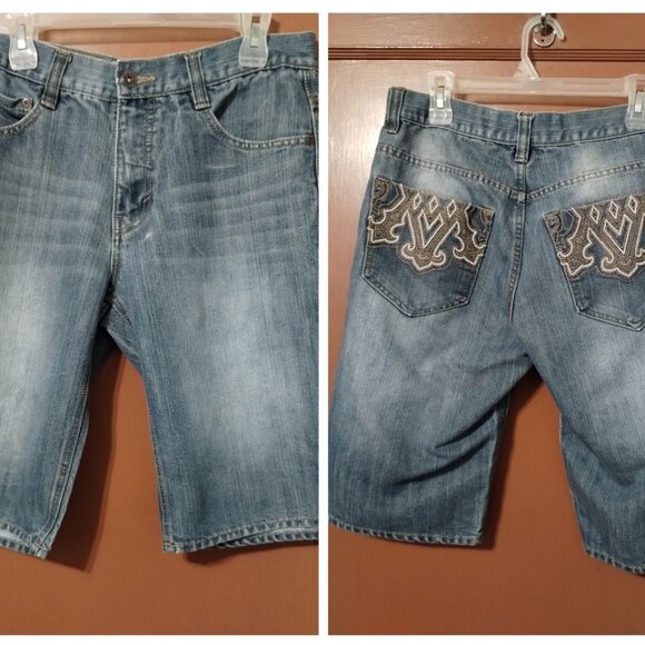 Vintage Avirex Jean Shorts Mens Blue DENIM Hip Hop Skater Y2K SIZE 32 - Picture 1 of 7